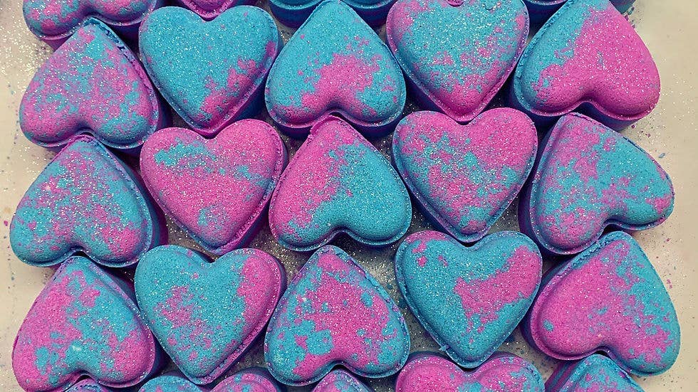 Heart bath bombs